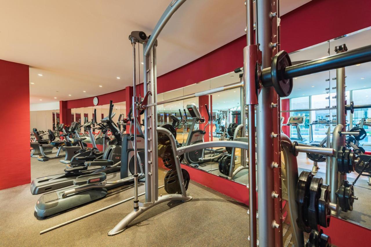 Ramada Hotel & Suites By Wyndham Al Qassim Al Bukayriah Esterno foto The gym at the hotel