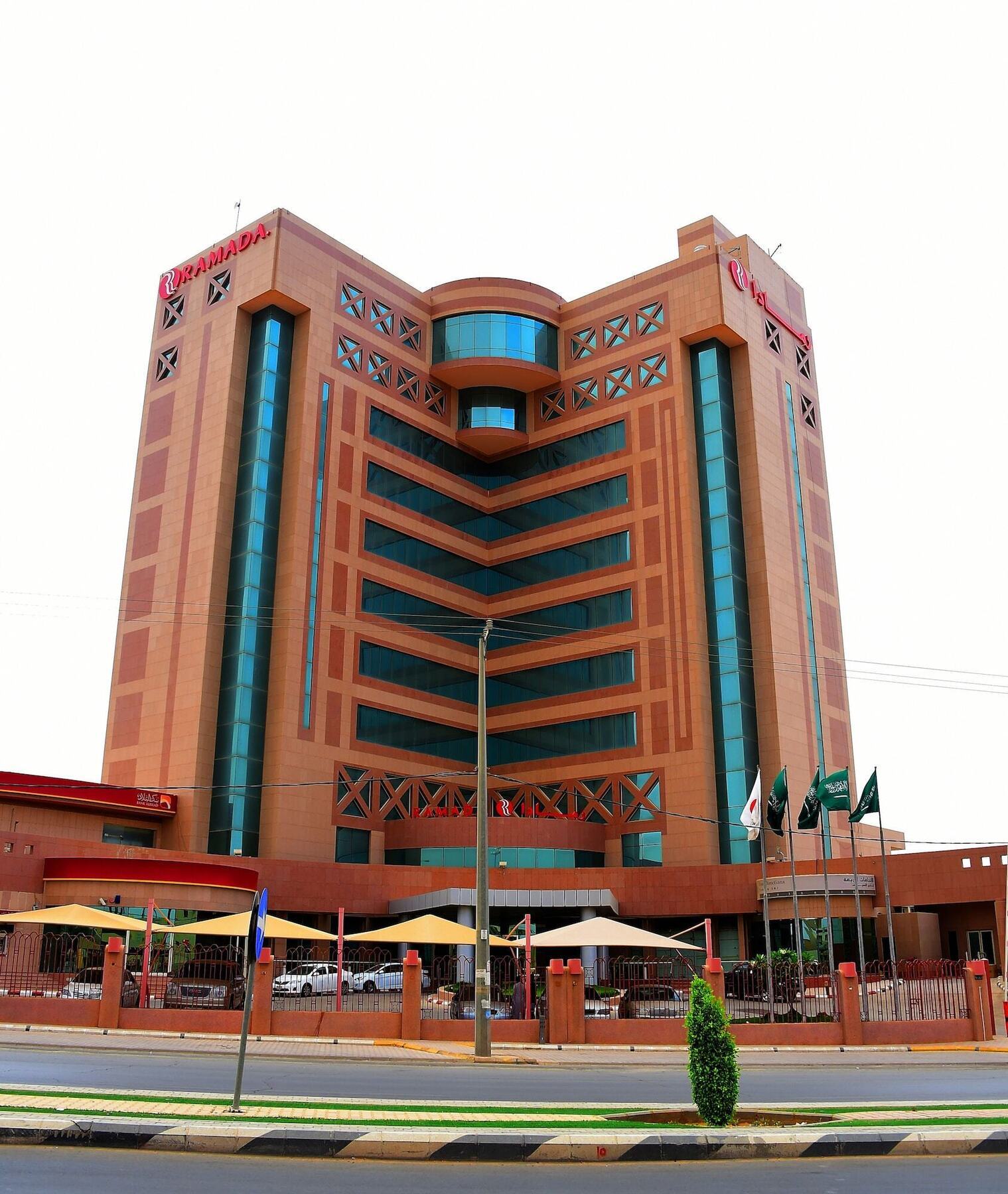 Ramada Hotel & Suites By Wyndham Al Qassim Al Bukayriah Esterno foto The Marriott Hotel in Khartoum